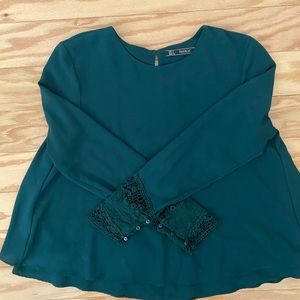Zara trafaluc hunter green top